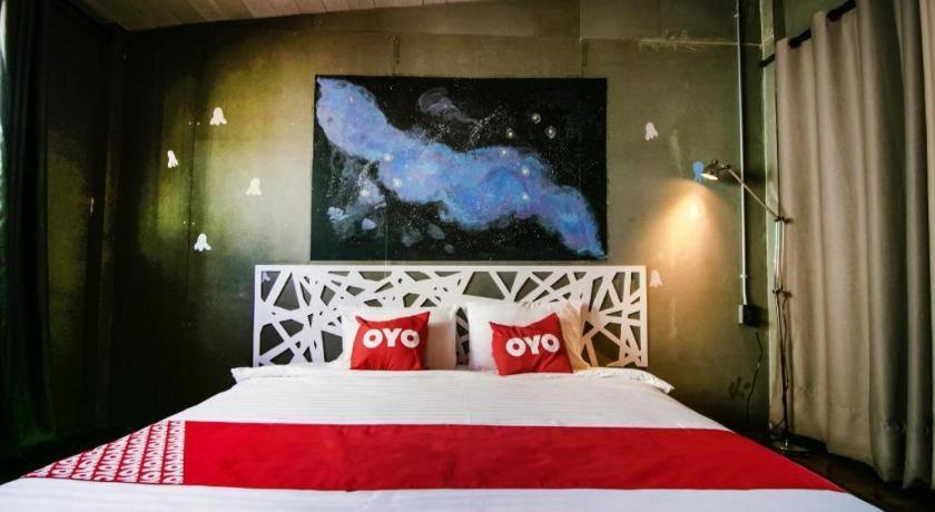 Oyo 505 エンテ スペース ホステル【スタッフワクチン接種済み】 バンコク都 エクステリア 写真